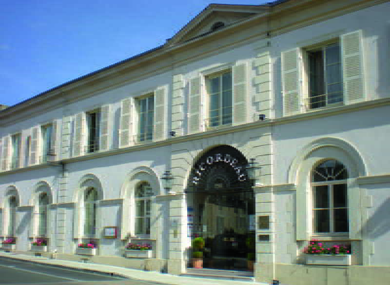 Hotel-Restaurant Ricordeau Loué Екстериор снимка