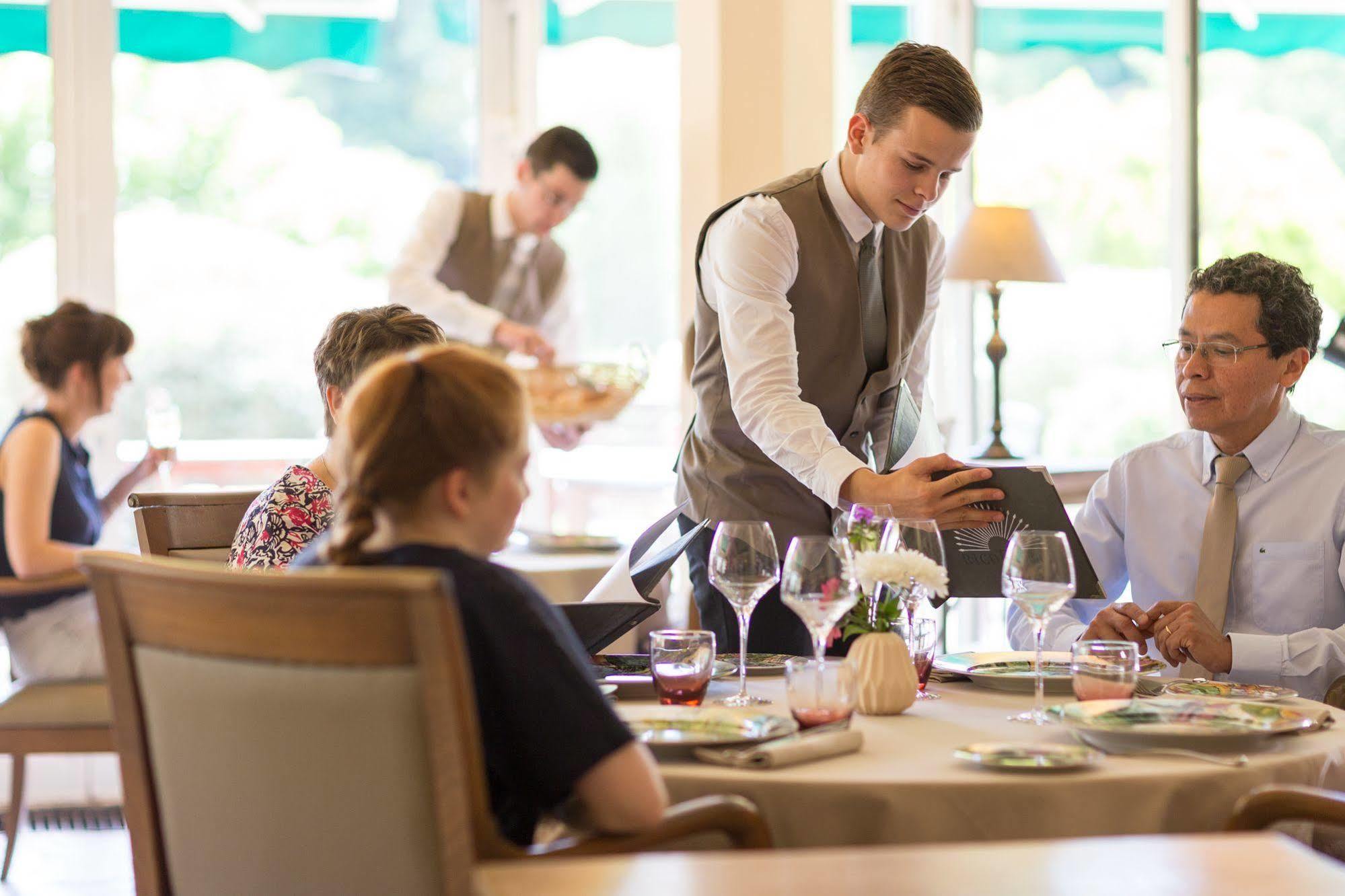 Hotel-Restaurant Ricordeau Loué Екстериор снимка